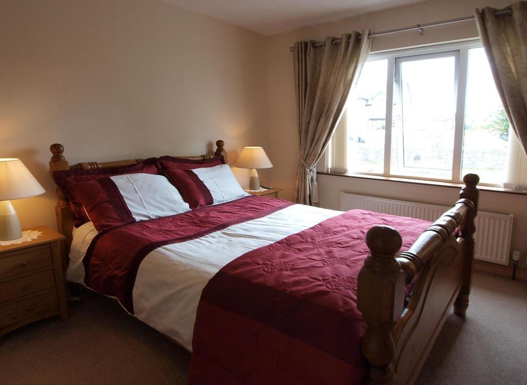 Glencove Bed & Breakfast Ennis Ngoại thất bức ảnh